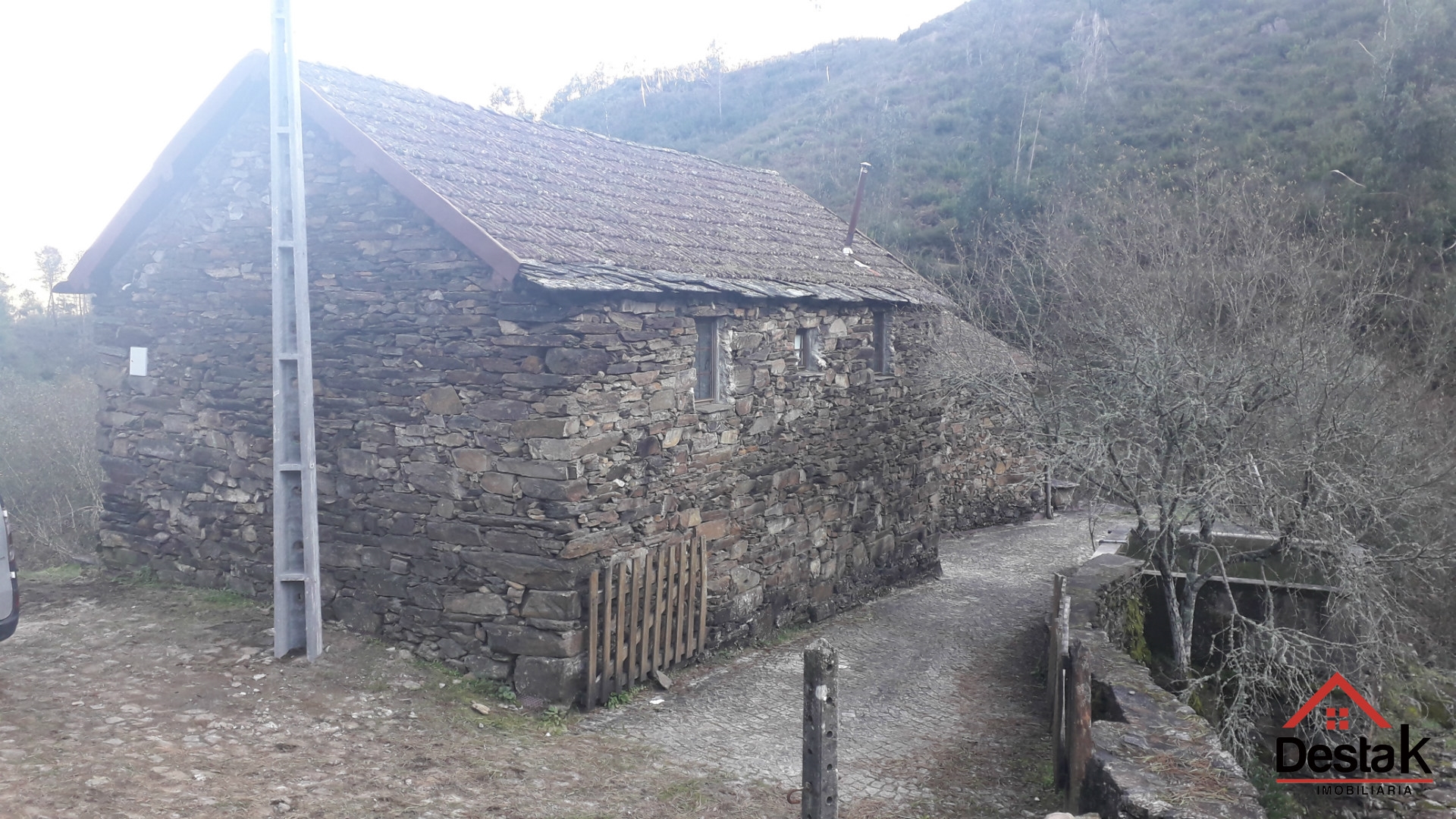 Haus Zum Verkauf In Einem Typischen Dorf Azoren Suden